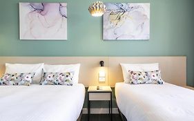 Nightcap At Watermark Glenelg